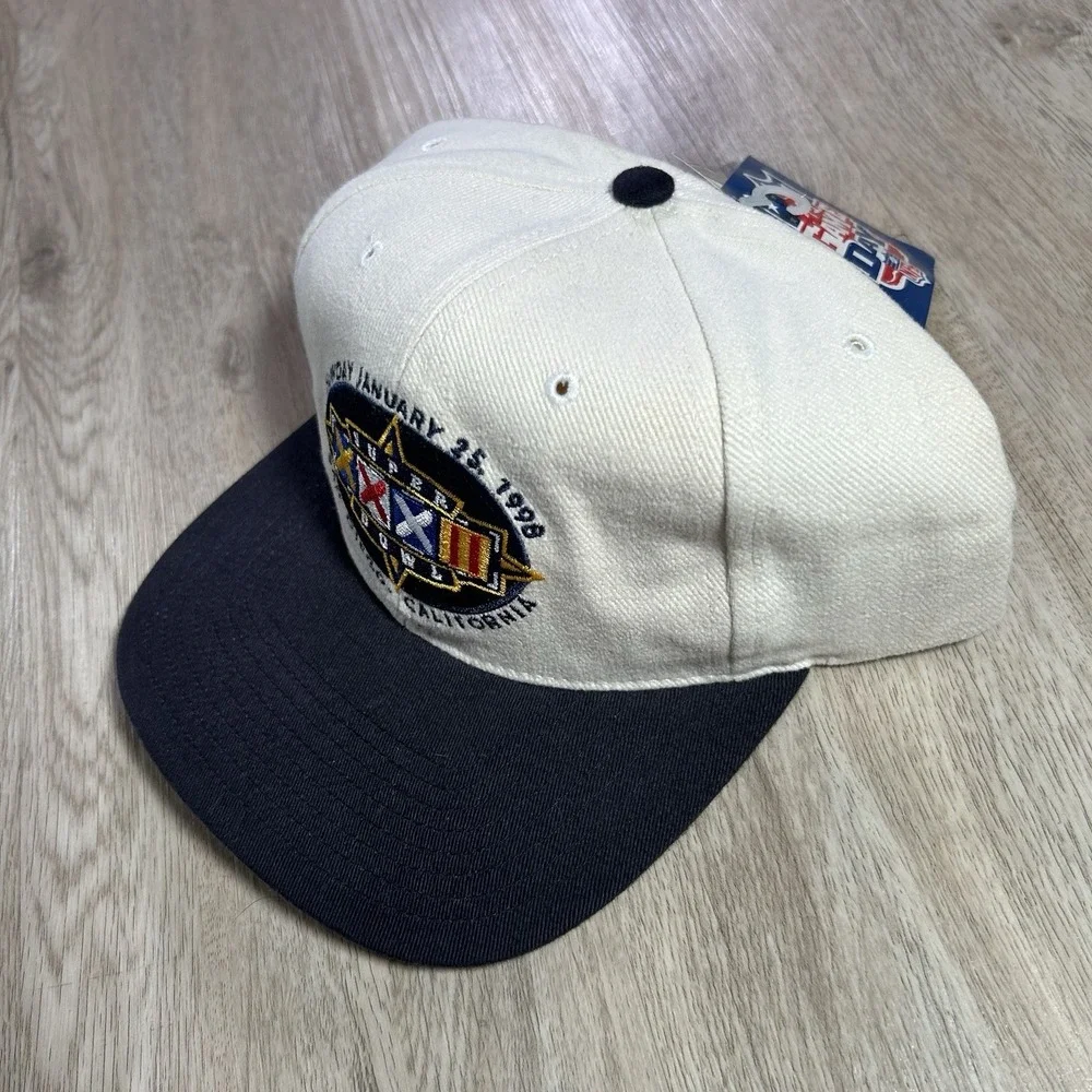 VTG 1998 Super‎ Bowl XXXII Strapback Hat NWT NFL San Diego Twins Beige Cap